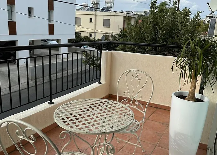 Lägenhet Citylink-3bedrooms Citycenter Limassol